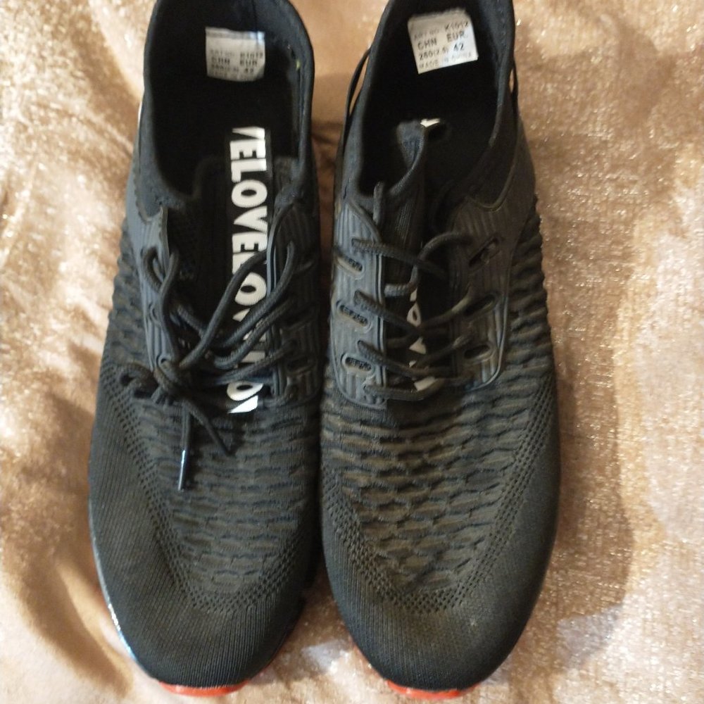 SHEIN RUNNING SHOES..........LIKE NEW